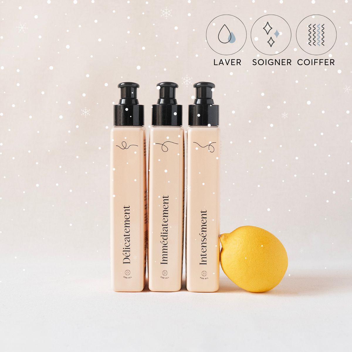 Routine pour cheveux bouclés comprenant un shampoing, un masque et un soin pour nourrir, définir et hydrater les boucles