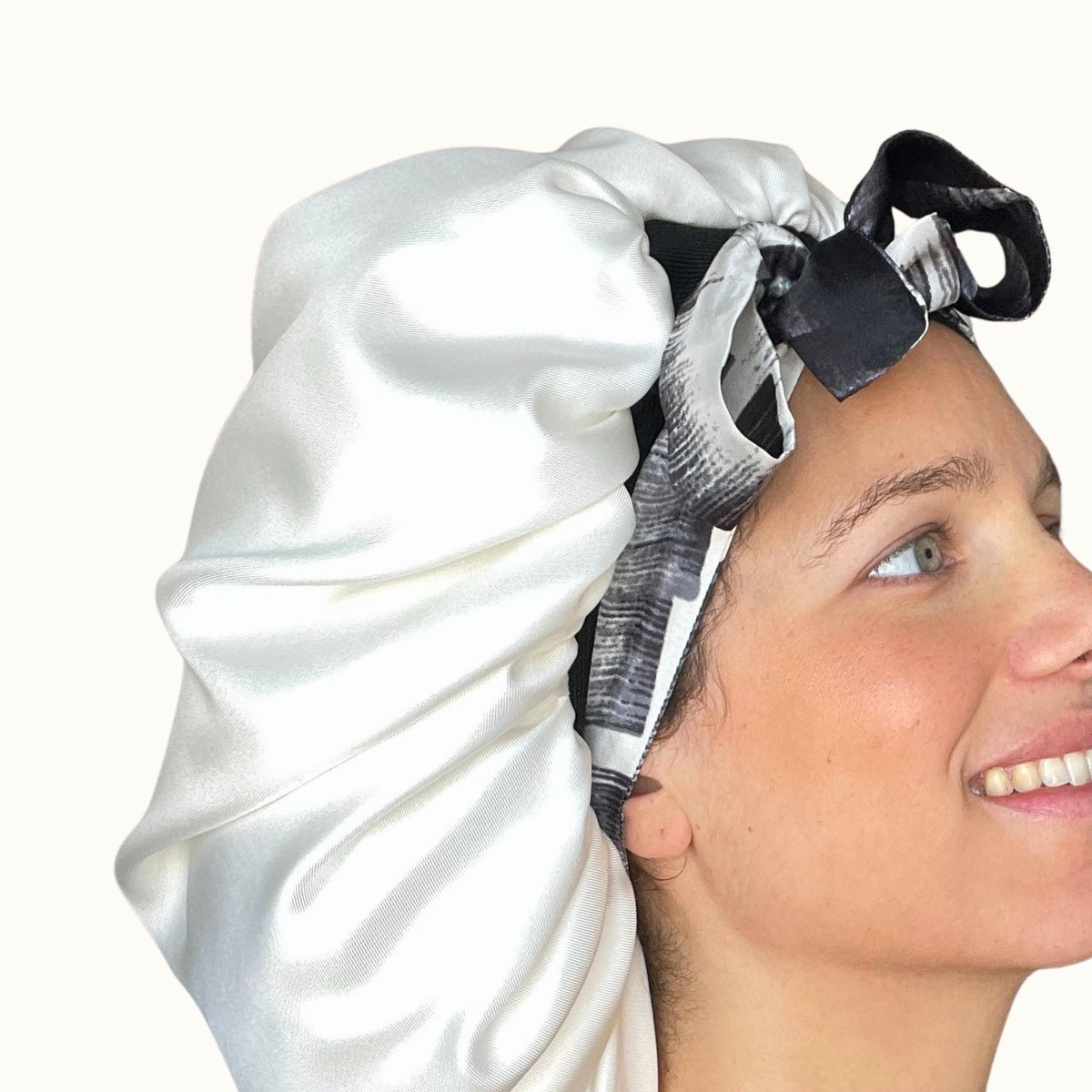 bonnet 100% soie pour cheveux bouclés